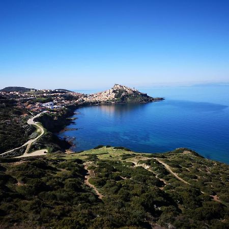 La Tartaruga Spiaggiata - Bilocale Centrale A Pochi Metri Dalla Spiaggia Castelsardo Εξωτερικό φωτογραφία